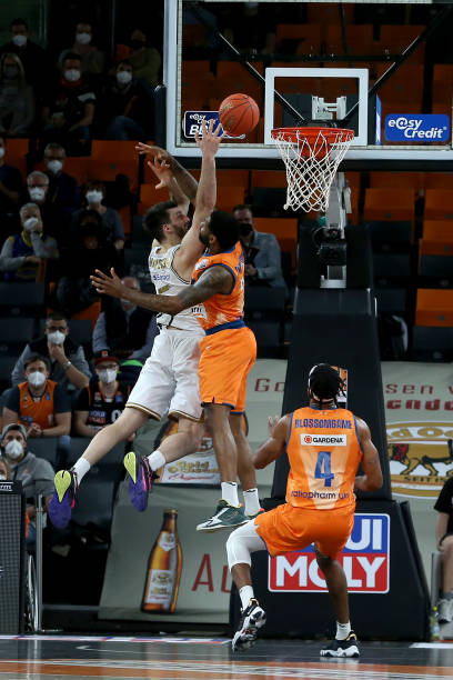 果球员与球 果球员与球