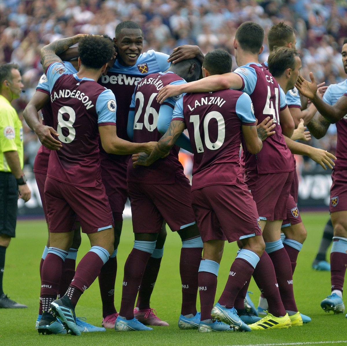 也是球队长 也是球队长