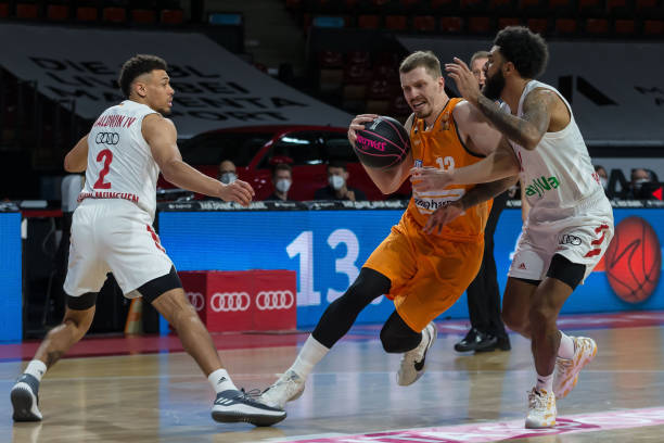 对于加拉塔 对于加拉塔