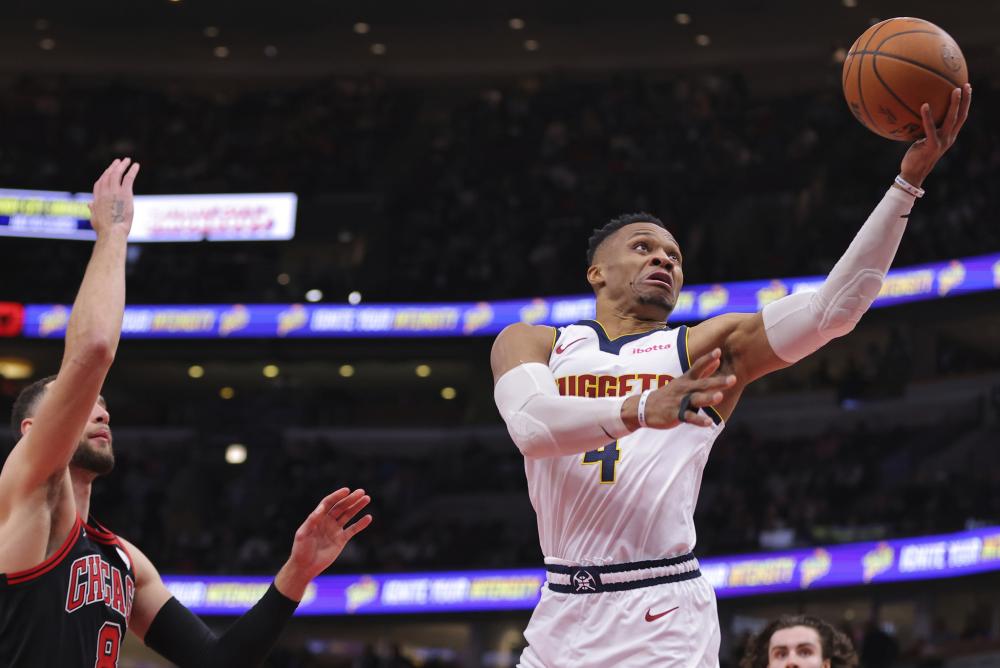 病潮中崭露 病潮中崭露